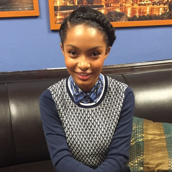 Black Girl Magic: Yara Shahidi Took The Best Natural Hair Selfies This Year
